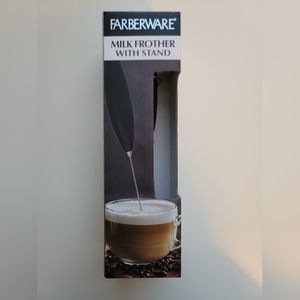 Farberware Milk Frother with stand
